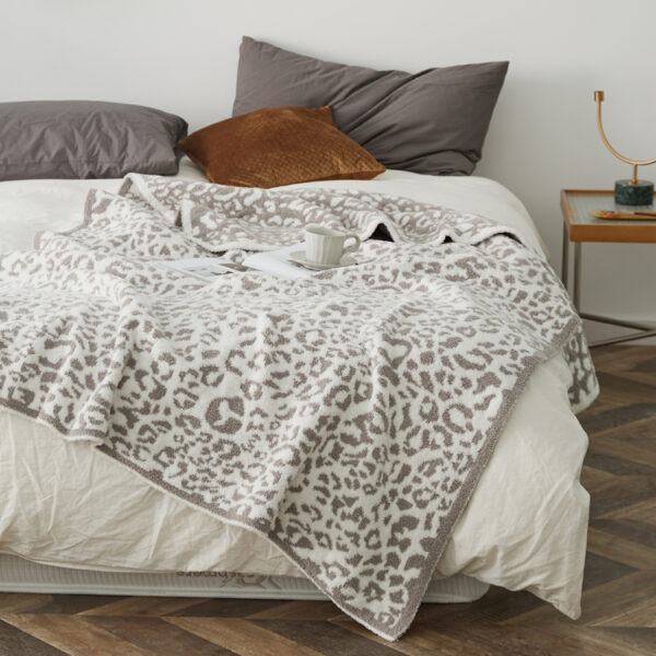 Office Nap Shawl Blanket Single Air Conditioning Blanket - Image 3